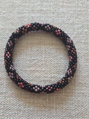 Sashka Co. Black and Pink Seed Bead Bracelet